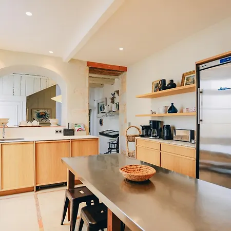 فيلة Le Passe Simple *