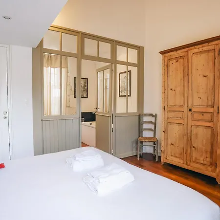 فيلة Le Passe Simple